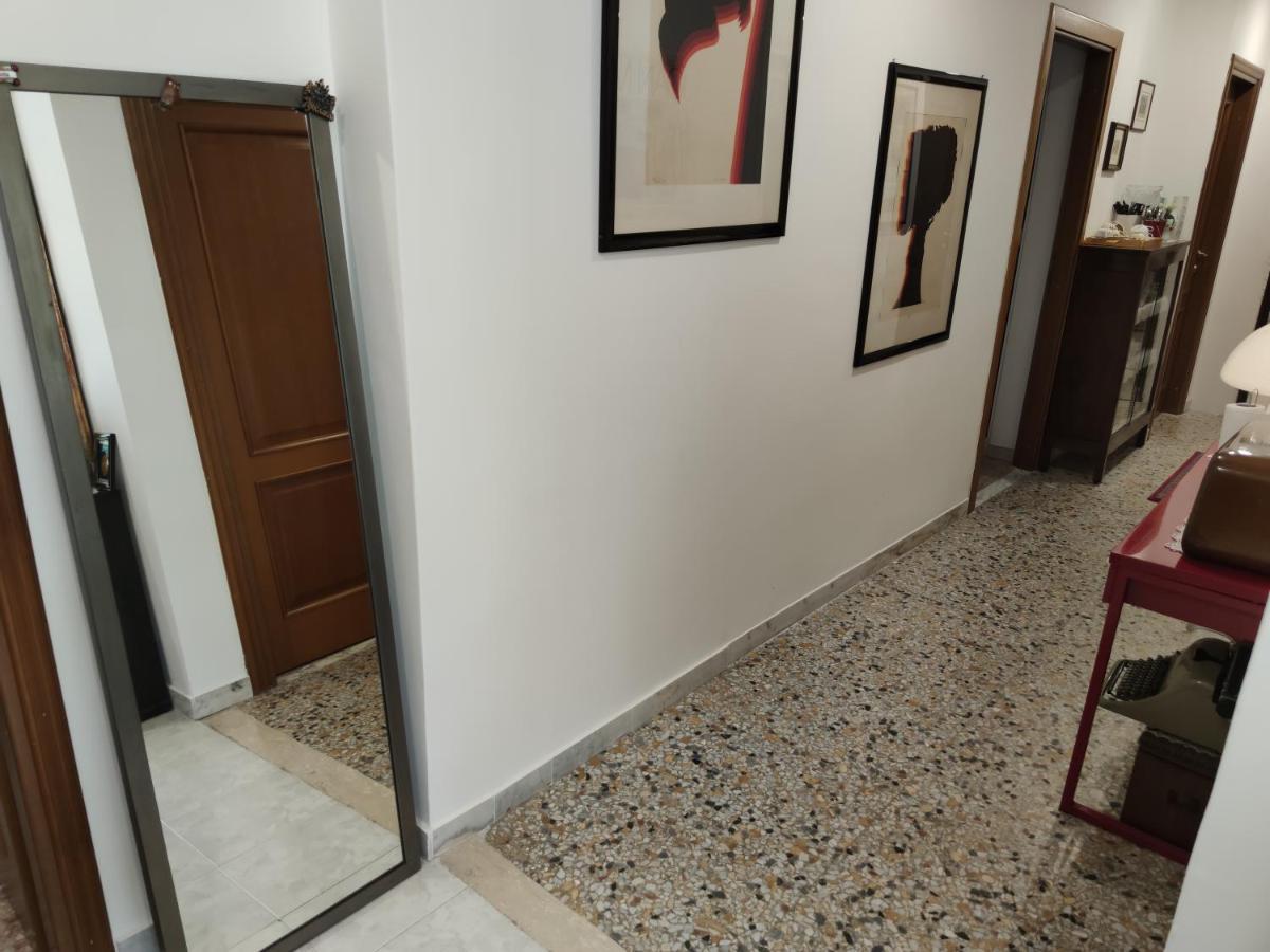 Hotel La Badia Del Cavaliere 2 Roma Exterior foto